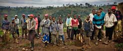 Zerstörtes Land in Kenia: Die Menschen, die hier leben (Foto), müssen die Folgen des Landraubs tragen. In den zurückliegenden 15 Jahren sind mehr als 100.000 Hektar Wald gerodet - und mehrheitlich ins Ausland verkauft - worden. (Foto: Corbis/O'Reilly)