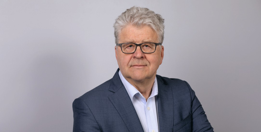 Nicht aufgeben: Der Pharmakologe Klaus Wirth entwickelt ein Medikament gegen ME/CFS und sucht Investoren. Das ist mühsam. (Foto: Privat)