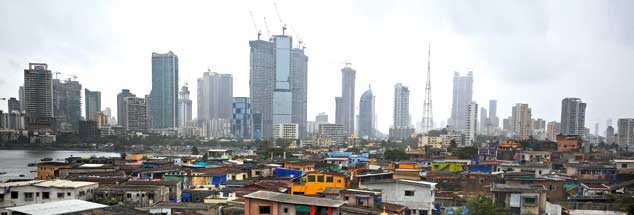 Geld und Macht: Indiens Finanzmetropole Mumbai (Foto: Reuters/Mascarenhas)