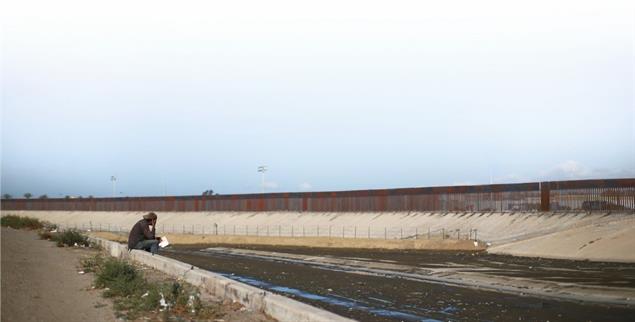 Unüberwindlich: Blick auf den Grenzwall von mexikanischen Stadt Tijuana (Foto: pa /Reuters/Mckay)