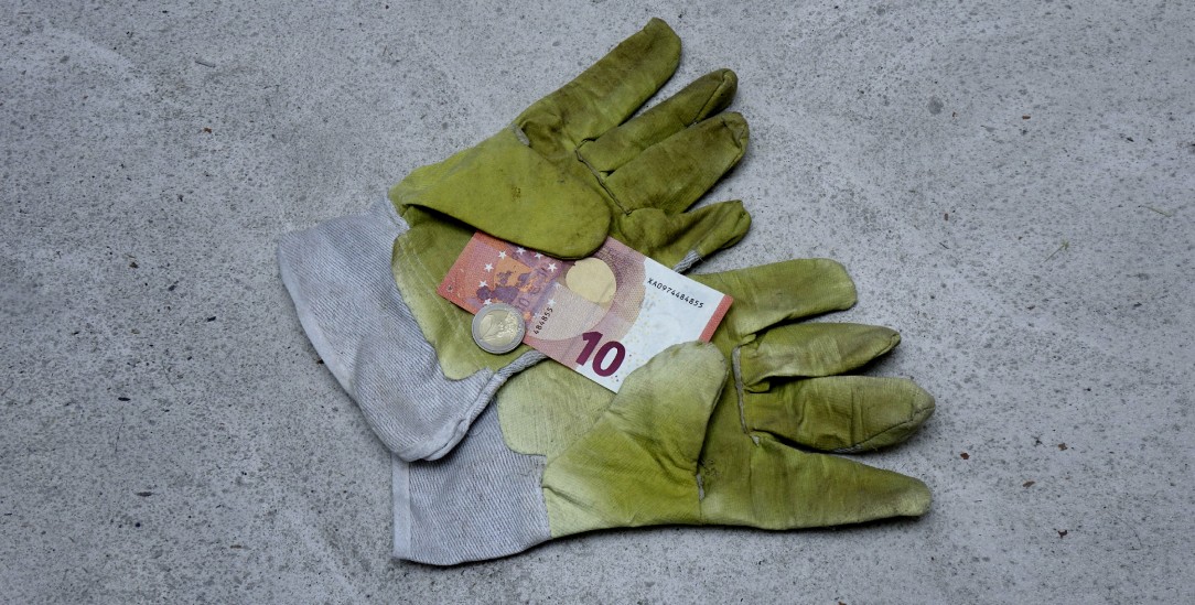 Zwöf Euro Mindestlohn: Angemessen oder zu hoch?(Foto: PA/DPA/Sascha Steinach)