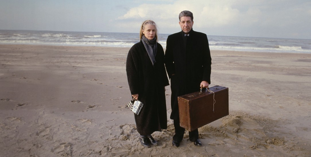 Am Horizont ein Hallelujah: Leonard Cohen mit seiner langjährigen Lebensgefährtin Dominique Issermann (Foto: via filmstarts.de)