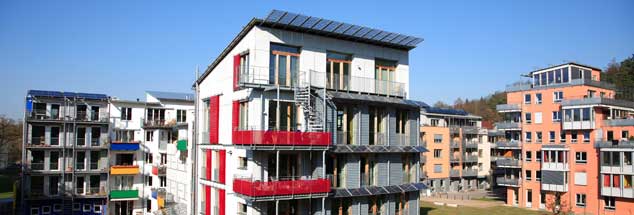 Tübingen geht beim Städtebau neue Wege: Zum Beispiel mit dem Französischen Viertel, das Wohnen mit Gewerbe verbindet, Autos sind weitgehend verbannt. Ein Vorbild? (Foto: pa)