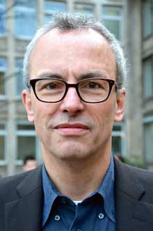 Ludwig Greven ist Journalist und Autor, er engagiert sich seit Jahren in der Flüchtlingshilfe. (Foto: Wikipedia)