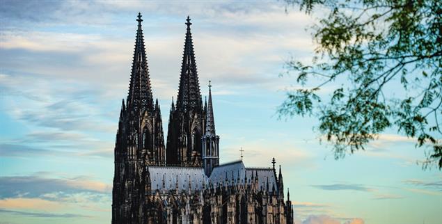 Der »Dom zu Kölle« sorgt dort auch für ein ausgeprägtes Heimatgefühl.(Foto: istock by Getty / Thomas Nuehnen)