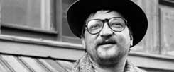 Mit zahlreichen Filmprojekten zeitlebens auf der Suche nach der Wahrheit: Filmregisseur Rainer Werner Fassbinder (Foto: pa/KPA)