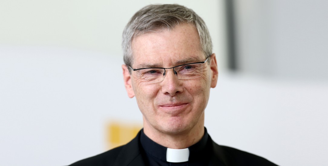 Bischof Heiner Wilmer (Foto. pa/Daniel Löb)