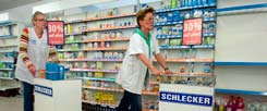 Ende einer Dienstfahrt: Bei der Drogeriekette Schlecker verlieren Tausende Frauen gerade ihren Arbeitsplatz.  (Foto: pa/dpa/Lübke)