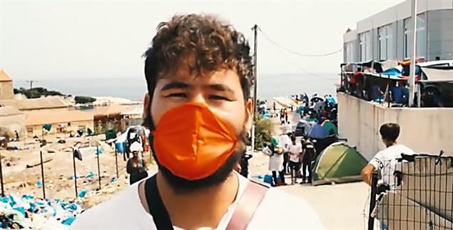 Er hofft auf Asyl in Europa: Abdul Sultani in dem Video der Hilfsorganisation Mission Lifeline (Foto: https://twitter.com/Seenotrettung)
