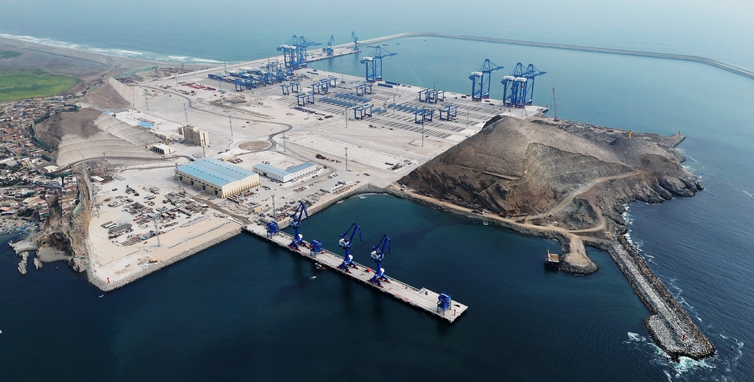 Landschaft in Beton: Der neue Hafen von Chancay, Lateinamerikas größter Tiefseehafen.(Foto: PA / DPA / Hidalgo Calatayud Espinoza)