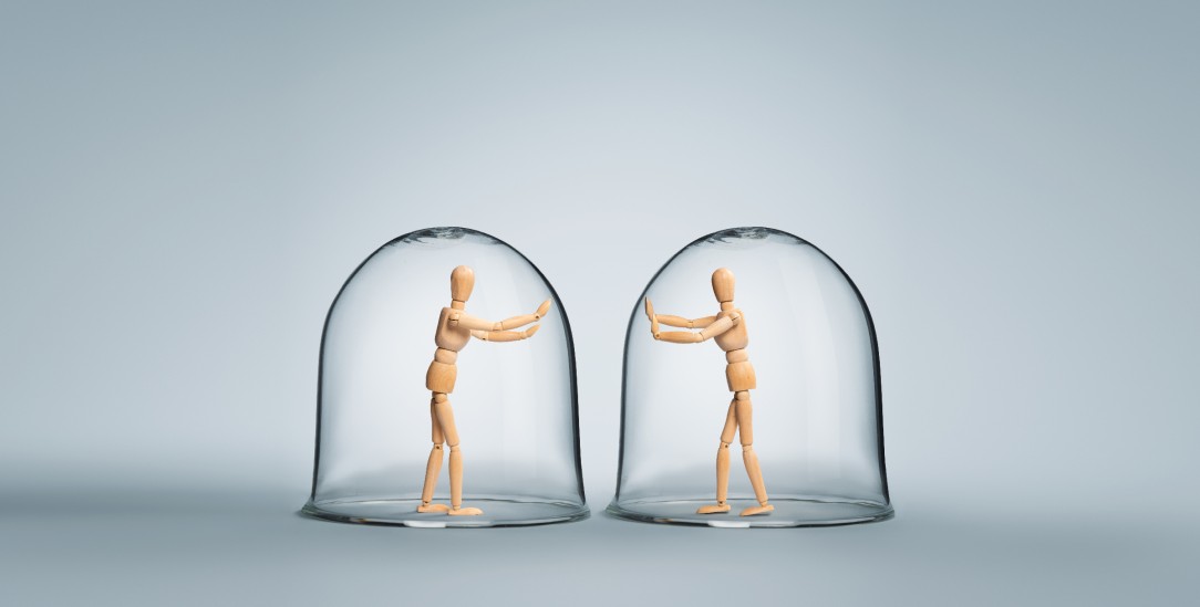 Unterwegs in Paralleluniversen: Polarisierung der Gesellschaft durch zu viel Identitätspolitik? (Foto: istockphoto/AlexSava) Unterwegs in Paralleluniversen: Polarisierung der Gesellschaft durch zu viel Identitätspolitik? (Foto: istockphoto/AlexSava)
