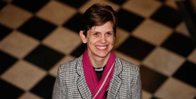 Eine Frau, die das Schachspiel gegen konservative Männer gewann: Libby Lane ist seit gestern die erste Bischöfin der Anglikanischen Kirche von England. (Foto: PA/empics/Cameron)