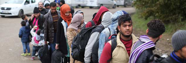 Österreich hat angekündigt, eine Obergrenze für Flüchtlinge einzuführen. Was nach Erreichen dieser Obergrenze geschieht, soll ein Rechtsgutachten klären. (Foto: pa/Mrkonjic)
