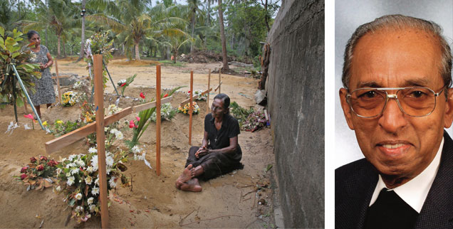 Bild der Ohnmacht: Eine Frau trauert an den Massengräbern am Friedhof von Negombo. Father Emmanuel Semampillai (rechts) beginnt mit seiner Friedensarbeit in Sri Lanka wieder von vorn. (Fotos: pa/AP Photo/Manish Swarup; privat)