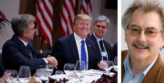 US-Präsident Trump in Davos "im Kreise seiner Lieben": Wirtschaftsbosse Bill McDermott (SAP), Joe Kaeser (Siemens). Unternehmen, die von den massiven Steuersenkungen in den USA profitieren, ziehen Geld und Arbeitsplätze aus Europa ab. "Gefährlich", sagt Wolfgang Kessler (rechts). (Foto: pa/ap/Vucci)