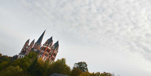 Der Limburger Dom: Priester im Bistum wollen eine schonungslose »Bestandsaufnahme« der Ära Tebartz. (Foto: pa/Dedert)