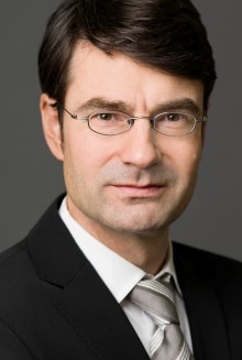 Martin Albrecht (Foto: www.iges.com)