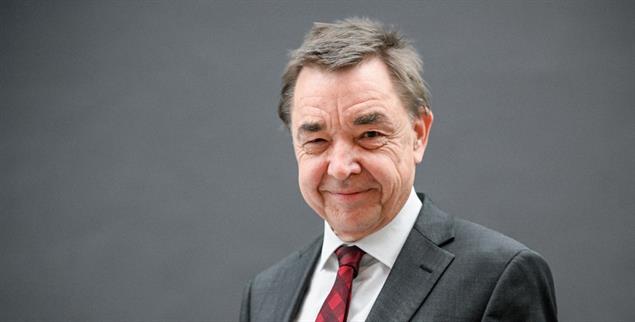War als Berater bei vatikanischen Synoden dabei: der Exeget Thomas Söding (Foto: kna/Julia Steinbrecht)