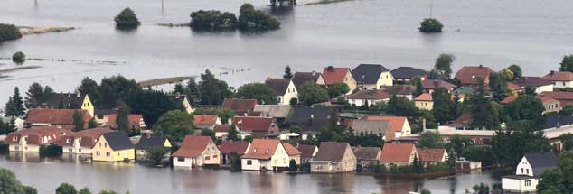 Die zweite Hochwasserkatastrophe in Deutschland innerhalb von elf Jahren: Vorbote künftiger, noch viel schlimmerer Klimaveränderungen? (Foto: pa/Wolf)