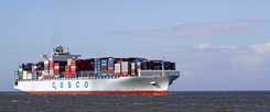 Containerschiff auf der Nordsee: Bald unterwegs auch in Sachen Freihandel zwischen den USA und Europa? Wolfgang Kessler sieht im geplanten Abkommen TTIP keine Fairness am Werk. (Foto: pa/McPhoto)