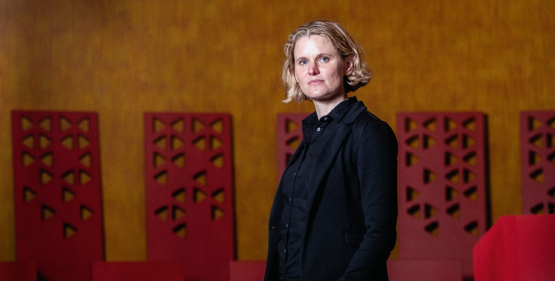 Kein Ort, nirgends: Annalena Müller verliert nun zum zweiten Mal einen Spitzenjob in einem katholischen Medium, weil sie als unbequem gilt (Foto: Tamedia AG / Nicole Philipp)