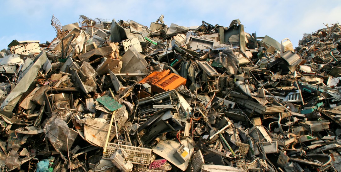 Der Müll de Welt:Wir produzieren zu viel Schrott. Aber da gibt es Lösungen. (Foto:Istockphoto/Lya Cattel)