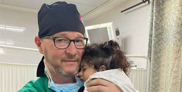 »In solchen Momenten werde ich demütig«: Tim Gernert im Januar dieses Jahres beim Einsatz im Westjordanland. (Foto: Privat)