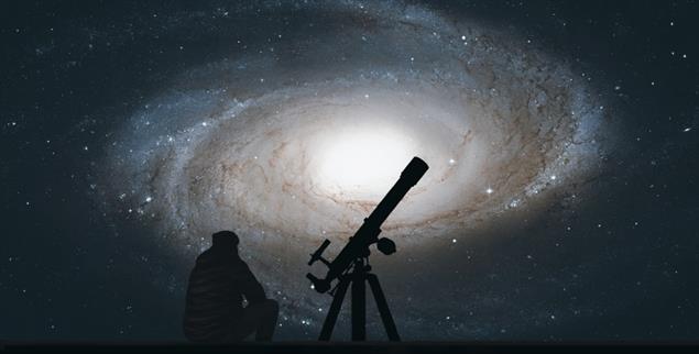 Das Kleine im Großen finden: Messier 81, Spiralgalaxie im Sternbild großer Bär. (Foto: PA / imageBROKER / Allexxandar)