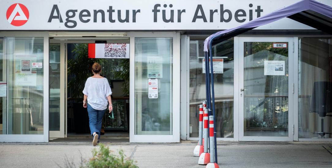 Zum Termin ins Jobcenter: SPD und Union planen Verschärfungen beim Bürgergeld. (Foto: PA/epd-Bild/Tim Wegner)