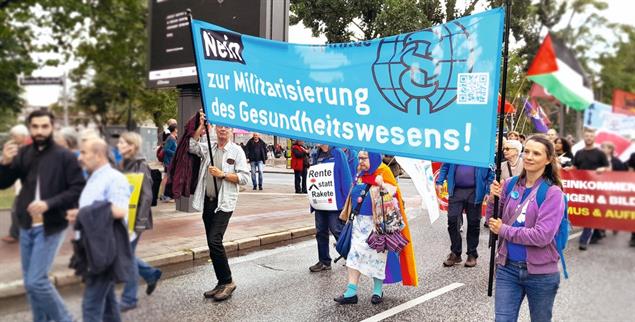 Zivil bleiben: Das fordert die Organisation IPPNW für das Gesundheitssystem. (Foto: www.ippnw.de/Ralph Urban)