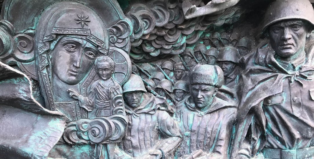 Maria, Schutz der Streitkräfte: Relief an der Moskauer Militärkathedrale. (Foto: PA / DPA / Ulf Mauder)  