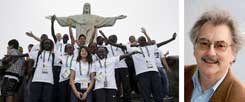 Mitglieder der Flüchtlings-Mannschaft bei der Olympiade in Rio: Fototermin vor der berühmten Christus-Erlöser-Statue. »Eine Provokation für die Nationen, die ihre Grenzen abschotten«, sagt Wolfgang Kessler (rechts). (Foto: PA/AP-Photo/Felipe Dana)