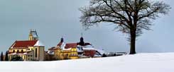 Winterliche Stille: Silvester im Kloster Reute. (Foto: Pesla)