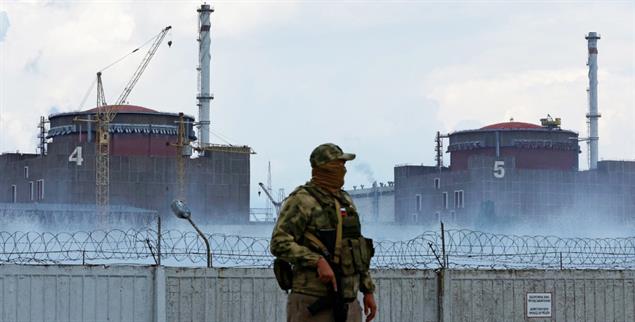 Umkämpftes Atomkraftwerk Saporischja: »Ich versuche, darüber nicht allzu viel nachzudenken« (Foto: pa/Reuters/Alexander Ermochenko)