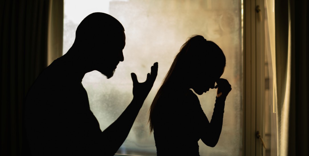 Häusliche Gewalt: Gewalt gegen Frauen findet oft im nahen sozialen Umfeld statt. (Foto: istockphoto/kieferpix)