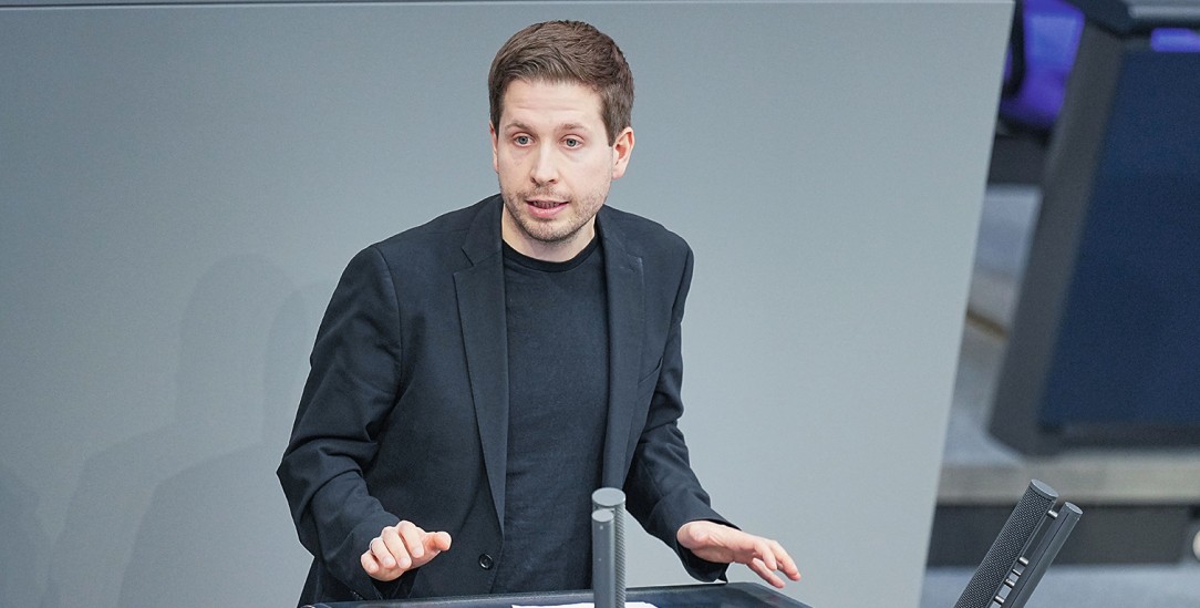 Notausstieg: »Am Ende war da ein Gefühl von absoluter Vergeblichkeit«, sagt Kevin Kühnert. (Foto: PA / Michael Kappeler)