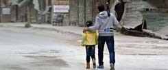Frontlinie in Aleppo: Der syrische Bürgerkrieg zieht sich bereits über zwei Jahre hin. Könnten Waffenlieferungen des Westens an die Rebellen den Konflikt schnell entscheiden? (Foto: pa/Ammar Abd Rabbo)
