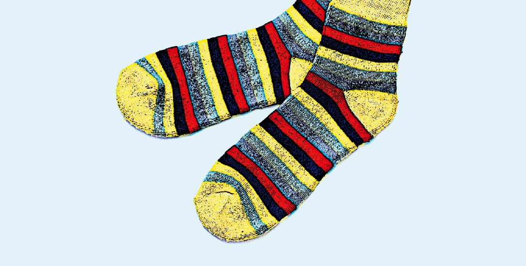 Bunte Socken sind schön. Wenn nur der Sockenladen nicht dicht gemacht hätte. (Foto: istockphoto / George Pchemyan)