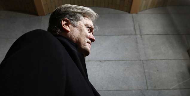 Steve Bannon am 20. Januar am Capitol in Washington, kurz vor der Vereidigung Trumps: Der Chefstratege des US-Präsidenten hat gute Drähte in den Vatikan. (Foto: pa/Win McNamee/Pool Photo via AP)
