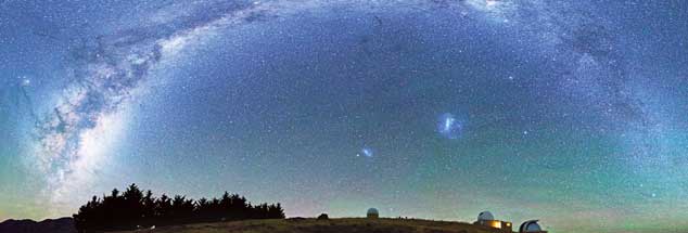 Sterne als Lichtermeer: Der wunderbare Nachthimmel, den man im neuseeländischen Tekapo sehen kann, hat den kleinen Ort weltweit bekannt gemacht (Foto: Maki Yanagimachi / Earth&Sky Ltd)