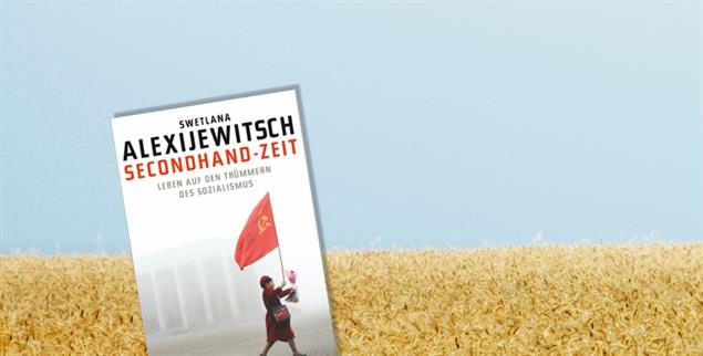 Swetlana Alexijewtisch: Secondhand-Zeit. Leben auf den Trümmern des Sozialismus. Suhrkamp (2015). Taschenbuch. 569 Seiten. 11,99 € (Foto: pa/Karl Thomas)