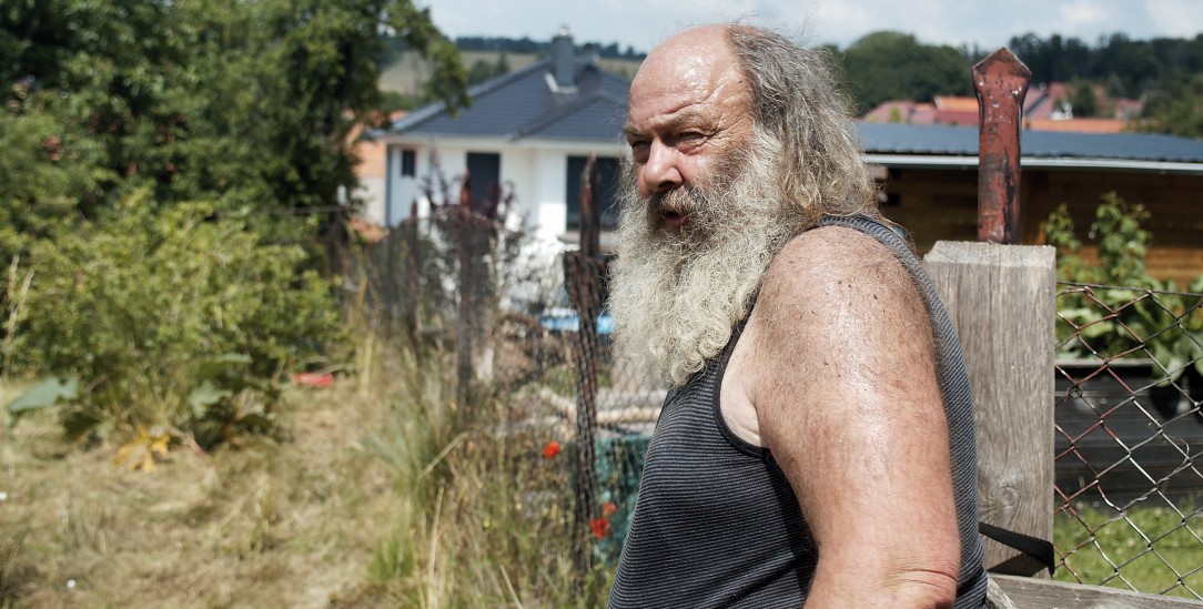 Der Bart gehört zu seinen Markenzeichen: Lothar König leitete die Junge Gemeinde in Jena (Foto: © Weltkino Filmverleih/Tilman König)