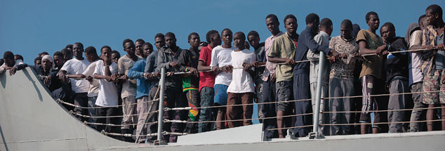 Seit 2014 sind durch die EU-Marinemission Sophia rund 45.000 Menschen aus dem Mittelmeer gerettet worden. Künftig überlässt die EU Flüchtlinge, die Schiffbruch erleiden, ihrem Schicksal (Foto: pa/Pacific Press/Michele Amoruso)