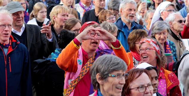 Bunt, inklusiv, hierarchiefrei, lustig – so sollte der Katholikentag beginnen. Aber genügt das? (Foto: Katholikentag)