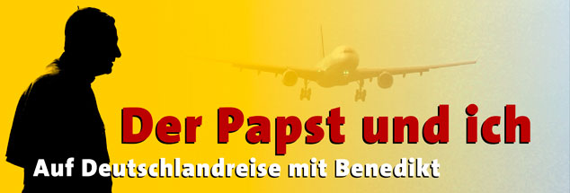 Papst Benedikt XVI. im Anflug auf Deutschland: Am Donnnerstag, 22. September, wird er in den späten Vormittagsstunden in Berlin erwartet. Von dort aus wird das Publik-Forum-Reisetagebuch "Der Papst und ich" fortgeführt. Es schreiben neben Britta Baas auch Bettina Röder, Ulrike Greim und Thomas Seiterich (Foto: pa)