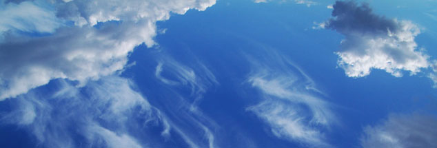 Pfingsten: Ein Brausen am Himmel, mehr als ein Wetterphänomen. (Foto: Flügelwesen/photocase.de)