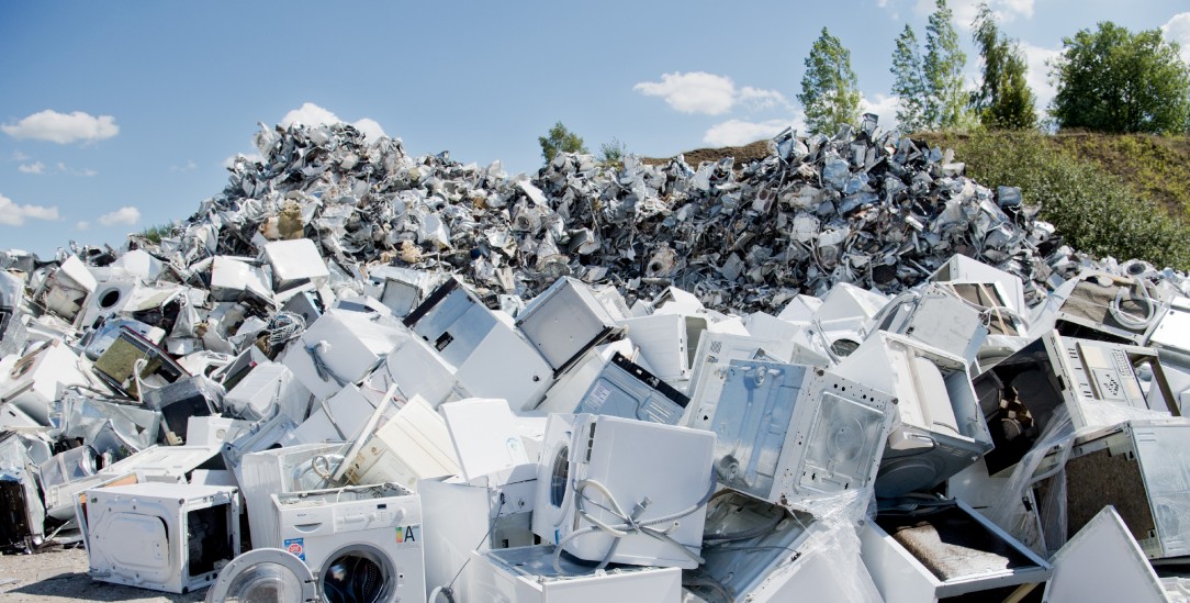 Ex und hopp: Jeder Deutsche hinterlässt mehr als zehn Kilo Elektroschrott pro Jahr. (Foto: PA/DPA/Stratenschulte)