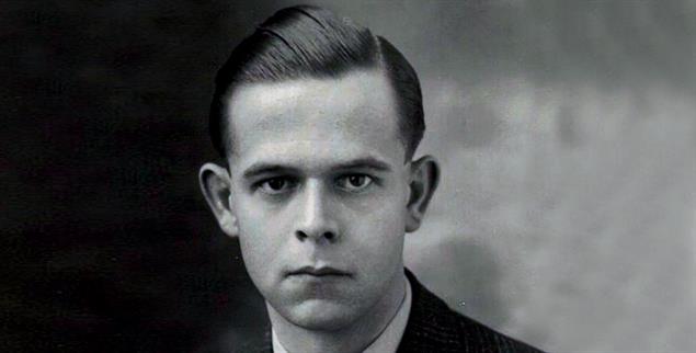 Der junge Diplomat: Harald Feller im Jahr 1944, als er verfolgte Juden versteckte. (Foto: elfundzehn-Verlag, Ziegelbrücke 2025)