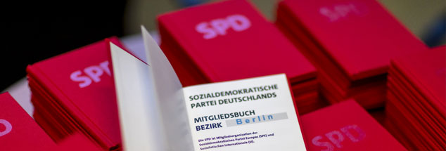 Eintrittswelle in die SPD: Die GroKo-Gegner in der Partei werben weiter um neue Mitglieder. Ihr Ziel: Bei der Abstimmung die Neuauflage der alten Regierung zu verhindern.  (Foto: pa/dpa/Michael Kappeler)