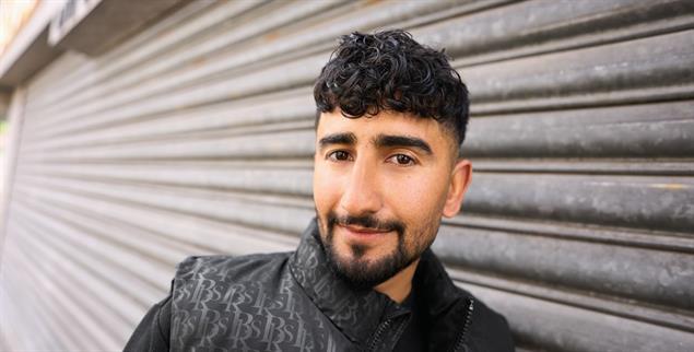 Im Visier der Taliban: Nazrat Safes Familie waren Gegner der Islamisten. Am Ende blieb dem Jungen nur die Flucht (Foto: Christoph Meinschäfer)      